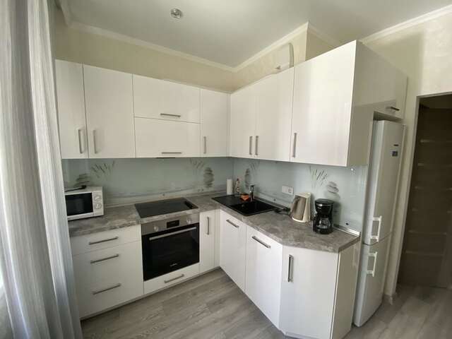 Апартаменты Аркадия Каманина с паркингом Одесса-7